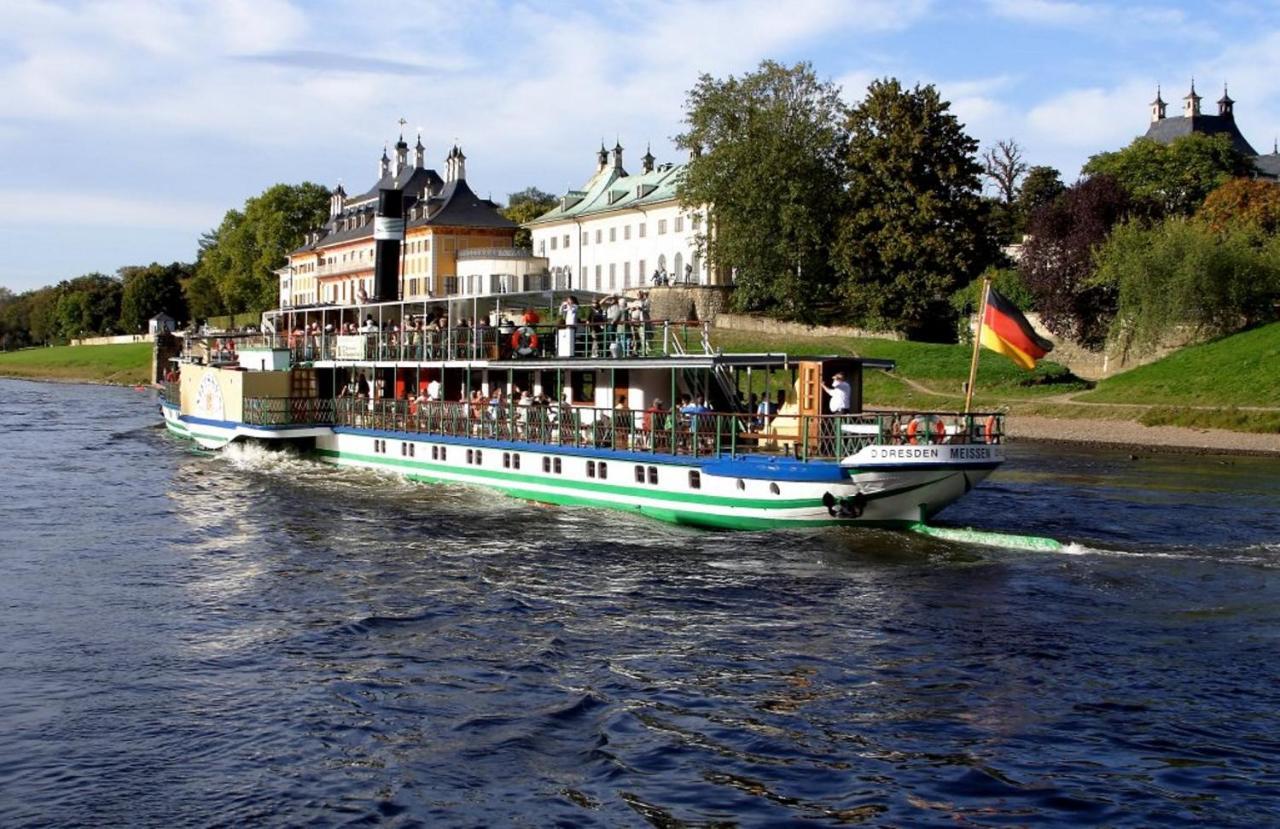 Restaurant und Pension Zur Puppenstube Stolpen Bagian luar foto