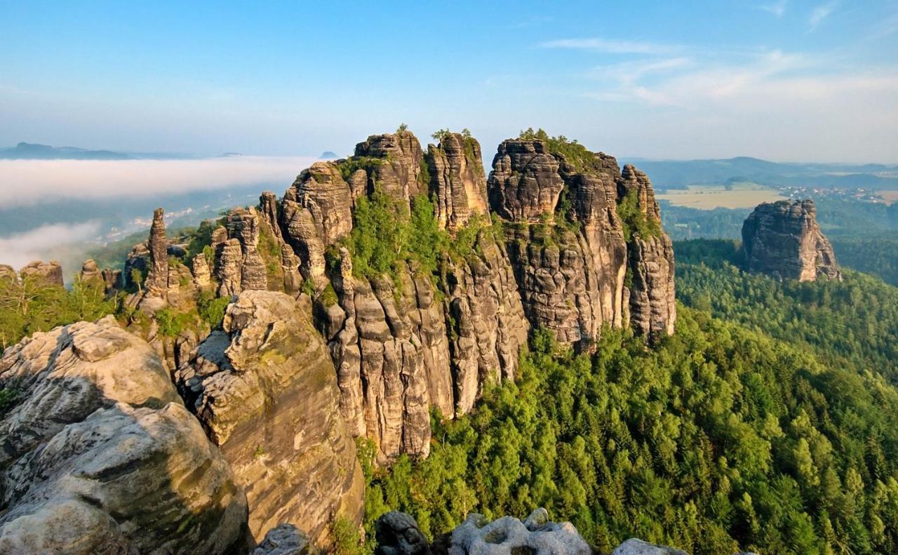 Restaurant und Pension Zur Puppenstube Stolpen Bagian luar foto